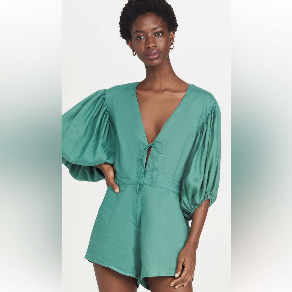 SWF - Puff Sleeve V Neck Romper